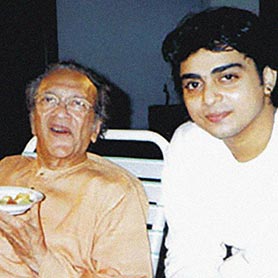 With one of the Greatest Maestro’s, Bharat Ratna Pandit Ravi Shankar 